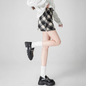 กระโปรงสั้นทรงเอเอวสูงผ้าขนสัตว์ลายสก็อตสีดำ กระโปรงทรงเอเข้ารูปสำหรับผู้หญิงในฤดูใบไม้ผลิ ฤดูใบไม้ร่วง ฤดูหนาว สไตล์ย้อนยุคแบบอเมริกัน