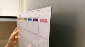 เคลื่อนย้ายสะดวก พื้นผิวป้องกันการเปรอะเปื้อน ทำความสะอาดง่าย แรงดึงดูดของแม่เหล็ก