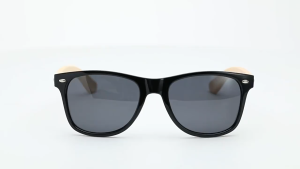 Kacamata Hitam Pria Polarised UV400 Memancing Bersepeda Olahraga