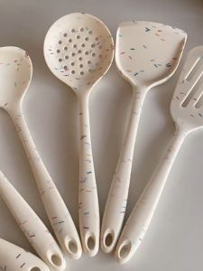 Colander Silicone Food Strainer Colander Food Filter Fat Skimmer Spoon High Temperature Resistant Fried Food Strainer