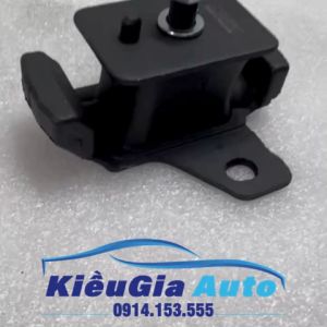Cao su chân máy Toyota Innova 2006-2015 123050C050