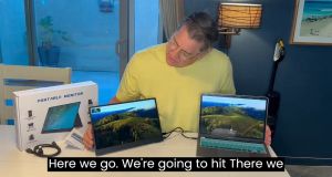 SZHOESD.a 15.6" Touch Monitor 1080P FHD 300cd/m2 100% sRGB HDR External Display with Dual Speakers Portable Monitor for Switch XBOX PS4 Phone Laptop PC Computer