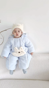 Áo liền quần trẻ em chất liệu lông mềm tay dài mùa đông ấm áp thoáng khí an toàn cho bé.