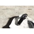 MOXOM MX-WL37 Wireless V5.1 Bluetooth Headset HD Voice. 