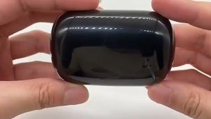 หูฟังและแบตสํารอง TWS-T11 Bluetooth 5.0 หูฟังไร้สาย หูฟังสเตอริโอ หูฟังบลูทูธ 2 in 1 เป็นทั้ง หูฟัง 3D Surround กันน้ํา ตัดเสียงรบกวนได้ดรเยี่ยม