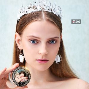 [100% Genuine】ZEESEA Phấn Phủ Dạng Lỏng Phấn Phủ Trang Điểm Phấn Phủ Dạng Lì Kiềm Dầu Lâu Trôi Phấn Che Khuyết Điểm Chống Thấm Mồ Hôi Và Không Cởi Phấn Trang Điểm Mật Ong Nhẹ Tự Nhiên