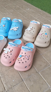 รองเท้าแตะหัวโต ผู้หญิง ADDA ลายการ์ตูนชินาม่อน 5PF01 W7/B7 ADDA x Cinnamoroll ลิขสิทธิ์แท้ มีไซส์ผู้ใหญ่และเด็ก - AONE