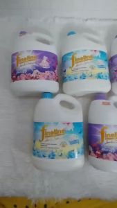 Nước Giặt Fineline Thái Lan Can 3000ml- Nước giặt xả quần áo chính hãng Công ty Đại Thịnh!!!