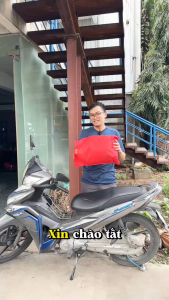 Bạt Phủ Xe Máy Bạt Trùm Xe Máy Loại Dày Xịn Lót Bông Cách Nhiệt Chống Nắng Mưa Có Phản Quang Cảnh Báo OXM1 Freesize To Vừa Được Xe SH Phân Khối Lớn