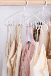 12pcs Wave hanger Non-slip Space Saving Plastic Closet Organizer Storage Hangers Multi-port Support Hangers Adult/Child Hanger HEIM