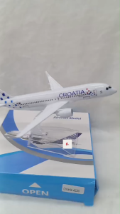 Croatia Airlines Airbus A320 Diecast Airplane Model 16CM with Display Stand | Premium Aviation Collectible