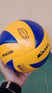 Bola volly mikasa Bola voli volly volley Mikasa V300W original FIVB APPROVED Size 5 Gratis Pompa