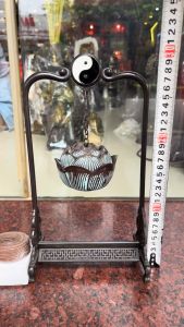 Lư xông trầm treo hoa sen hình bát quái cao 30cm ngang 16cm nặng 1kg