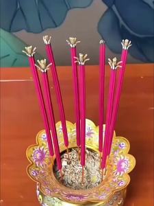 CANYAN | Nhang Trầm Hương Tự Nhiên Đàn Hương Dùng Trong Nhà Thơm Ngát Trị Liệu Hương Thơm Đốt Bằng Lò Đốt Nhang Kim Loại Thủ Công