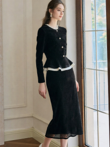 Roey s house | Black Velvet Flounce Elegant Autumn Fitted Two-piece Suit