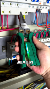 Tang Listrik Potong Kupas Kabel Lilit Kabel 8 in 1 Crimping Skun Wire Pliers Tespen Multifungsi