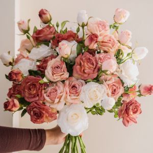 Bó Hoa Hồng Giả Kiểu Pháp Cổ Điển Hoa Khô Hoa Tươi Nhân Tạo Bó Hoa Cầm Tay Trang Trí Nhà Hoa Hồng Nhiều Đầu Hoa Tươi Nhân Tạo