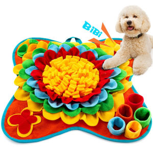 The new smell pad dog consumes physical energy colored flower bones pet smell training blanket