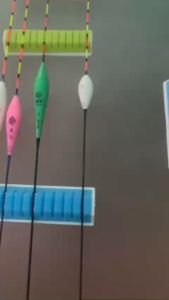 ẢNH THẬT THANH CÀI PHAO CỐ ĐỊNH SI LI CON 7 - 8 PHÂN  GIÚP BẢO VỆ PHAO