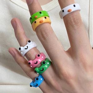 2PCS Colorful Luminous Acrylic Frog Rings Women Polymer Clay Resin Rings for Girls Animal Ring Summer Fashion Travel Jewelry Gifts