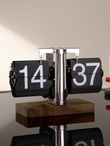 Luxurious Automatic Page Turning Clock Desktop Decoration Vintage Mechanical Tabletop Digital Living Room Decor Resin Material