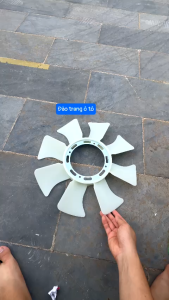 Cánh quạt xe kia 14 tấn 125 tấn k165 k2700 k3000 k250 quạt tản nhiệt xe ô tô