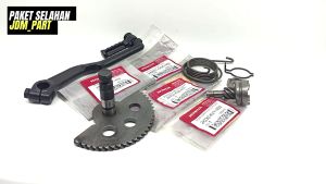 Paket Selahan Komplit Vario 110 Karbu / Beat Karbu / Spacy Lama / Scoopy Old / Paketan 1 Set As Selah + Engkol / Engkolan + Gigi Pinion + Per Selahan / Kampak / Shaft Cangkul Kick Starter / Pedal Stater Selahan Gear Slah Kvy / Kvb