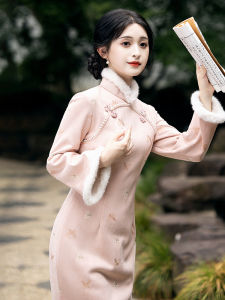 Jiangnan Flocking Winter Cheongsam Pink Oversized Sleeve Thickened Fleece Young Beautiful Traditional Chinese Style Long Qipao