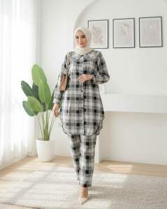 ONE SET BUBBLECRAPE BURBERY/ATASAN MUSLIMAH TERBARU/BUSANA MUSLIMAH TERBARU