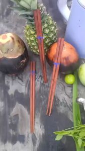 ตะเกียบไม้ 25cm ใช้ซ้ำ ตะเกียบไม้ ใช้ในกาแฟ และกาแฟที่ต้องการทำอาหาร เพื่อนๆ ที่มีความชอบกาแฟ ตะเกียบไม้หรือที่คุณต้องการมีหม่าล่า หม้อไฟสำหรับกาแฟของคุณ