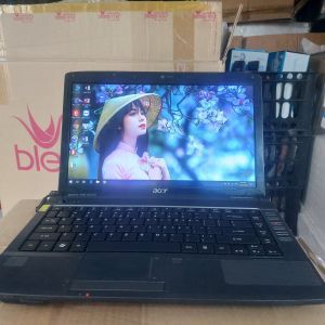 Máy tính xách tay Windows 10 màn hình 14 inch Ram 3G ổ HDD 256Gb BH 12 tháng chính hãng (máy hoạt động ổn định)