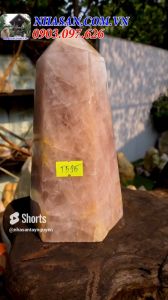 Trụ lục giác đá thạch anh hồng giúp chống lại nguồn năng lượng xấu-1.7kg (KT: 18x9.5 (cm)-T595