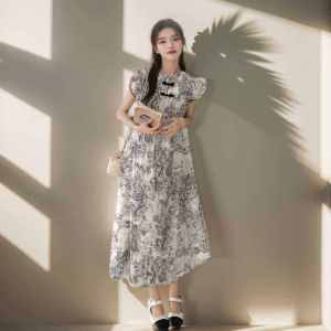 New Chinese Style Summer Dress Womens Casual Long Skirt Design Sensation Slimming Short Sleeve Print Gown with Button Detail