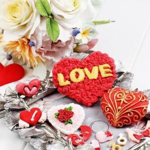 1 Pcs Pink 3D Love Roses Heart-shaped Silicone Mold Fondant Cake Mold Baking Desert Cake Decorating