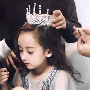 Princess Crown Hair Accessory for Girls Crystal Birthday Festival Performance Childrens Headwear Showy Elastic Hairband