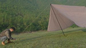 ผ้าใบฟลายชีท ฟลายชีท ทาร์ป ผ้าใบ ขนาด 3x3 3x4 3x6m กันแดด กันฝน ฟรายชีท ทาป กางเต็นท์ พร้อมเสา2ต้น แถมฟรีถุงใส่ เต้นท์แคมปิ้ง อุปกรณ์เดินป่าตั้งฟลายชีท