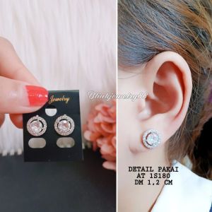 Anting Titanium Wanita Model Berlian Super Mewah 1