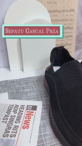 Techdoo Sepatu Slip On Pria Sepatu Kets Casual Sepatu Santai Kuliah Kerja Fashion Pria MR131