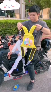 สายรัดนิรภัยเด็กจักรยาน เข็มขัดนิรภัยเด็กกันตกมอเตอร์ไซค์ ปรับขนาดได้ หลายสีให้เลือก