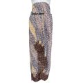 Rok Batik Tradisional Pinggang Karet Bawahan Kebaya Encim dan Kutubaru Alia. 