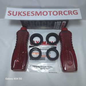 Paket seal shock depan seal tutup abu dan oil oli shock motor mio sporty fino xride fino all matic