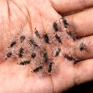 6PCS Griffiths Gnat  Dry Fly Small Size Trout Grayling Fly Fishing Lures Peacock Herl Body Grizzle Hackle #14-#20