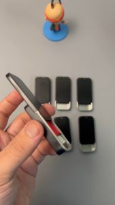 Hộp Thiếc Đen Đựng Bao Tay Chơi Game Nhỏ Gọn Tiện Lợi - Thiết Kế Sang Trọng và An Toàn