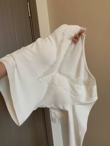 Warmth JoyceBra Lace V-neck Womens Underwear with Chest Pad Autumn Winter Slimming Base Shirt Top Long Sleeve Solid Color