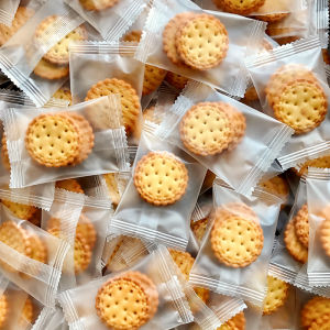 Crunchy Snowflake Thin Biscuits Snacks Leisure Salt And Pepper round Flatbreads Japanese Style Small Packaging Bulk Goods