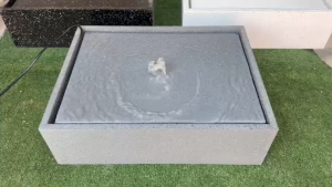 A1001 น้ำพุฮวงจุ้ยสีเทา น้ำล้นทรงเรียบ ได้ยกชุดมีปั๊มน้ำ