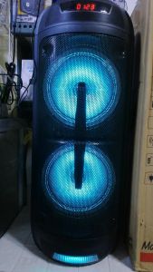 KTS-1199: A Rechargeable Big Sound Bass Karaoke Bluetooth Wireless Outdoor Party Speaker Mic