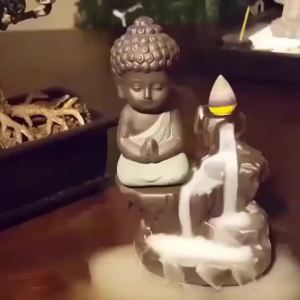 1PC Gốm Thác Nước Lư Hương Dễ Thương Tu Sĩ Thiết Kế Dòng Chảy Ngược Bồ Tát Phật Trang Trí Nhà Xông Phòng Không Có Hương