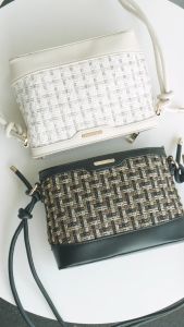 Honyan Algany Sling Bag: Tas Bahu Wanita Kekinian & Tas Selempang Wanita Motif Trendy\\n\\n Mengenal Honyan Algany Sling Bag\\n\\nHonyan Algany Sling Bag adalah tas selempang wanita yang kekinian dan menarik dengan berbagai motif trendy. Tas ini memiliki bahan yang nyaman dan desain elegan yang akan membuat Anda tampil percaya diri di mana pun Anda pergi.\\n\\n Keunggulan Tas Bahan Nyaman\\n\\nSalah satu keunggulan utama dari Honyan Algany Sling Bag adalah bahan yang digunakan. Tas ini dibuat dari bahan berkualitas tinggi yang nyaman digunakan dan tahan lama. Bahan ini juga mudah dibersihkan dan tidak mudah kusut, sehingga tas Anda akan selalu terlihat rapi dan menarik.\\n\\n Desain Tas Selempang Wanita\\n\\nHonyan Algany Sling Bag memiliki desain yang elegan dan trendy. Tas ini memiliki berbagai motif yang menarik dan sesuai dengan tren fashion terkini. Tas ini juga memiliki tali selempang yang dapat disesuaikan panjangnya sehingga Anda dapat menggunakannya dengan nyaman di berbagai kesempatan.\\n\\n Cara Memilih Tas Bahu Wanita Kekinian\\n\\nMemilih tas bahu wanita kekinian bisa menjadi tantangan bagi banyak wanita. Berikut ini adalah beberapa pertimbangan yang harus Anda perhatikan ketika memilih tas:\\n\\n Pertimbangan Ukuran dan Warna\\n\\nPertama-tama, Anda harus mempertimbangkan ukuran dan warna tas. Pastikan bahwa tas yang Anda pilih cukup besar untuk menampung semua barang yang Anda perlukan sehari-hari. Selain itu, pilihlah warna tas yang sesuai dengan gaya fashion Anda dan cocok dengan pakaian yang sering Anda gunakan.\\n\\n Memilih Motif Tas yang Sesuai\\n\\nSelanjutnya, Anda harus mempertimbangkan motif tas yang Anda inginkan. Honyan Algany Sling Bag menawarkan berbagai motif trendy yang dapat menambah gaya fashion Anda. Pilihlah motif tas yang sesuai dengan kepribadian Anda dan membuat Anda merasa percaya diri.\\n\\n Tips Menggunakan Tas Selempang Wanita\\n\\nSetelah Anda memiliki tas selempang wanita yang kekinian, berikut ini adalah beberapa tips untuk menggunakannya dengan baik:\\n\\n Cara Menyimpan Barang dengan Rapi\\n\\nPastikan bahwa Anda menyimpan barang-barang Anda dengan rapi dalam tas. Gunakan kompartemen dalam tas untuk menyimpan barang-barang kecil seperti dompet, ponsel, dan perhiasan. Hal ini akan membuat tas Anda tetap rapi dan mudah diakses.\\n\\n Menyesuaikan Tas dengan Outfit\\n\\nTerakhir, pastikan bahwa tas yang Anda gunakan sesuai dengan outfit Anda. Pilihlah tas yang sesuai dengan warna dan gaya pakaian Anda. Hal ini akan membuat penampilan Anda menjadi lebih sempurna dan menarik.\\n\\nDengan mempertimbangkan beberapa hal di atas, Anda dapat memilih dan menggunakan Honyan Algany Sling Bag dengan baik dan mendapatkan penampilan yang sempurna.\n}