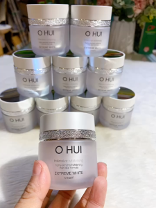 Kem dưỡng trắng da O.hui Extreme White Cream